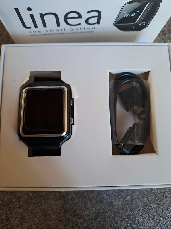 Linea rechargeable watch