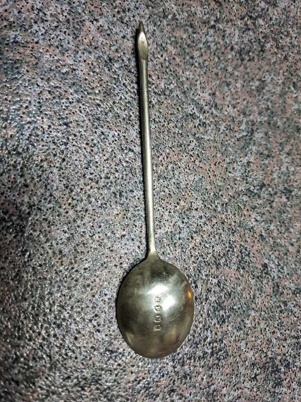 Silver coffee bean spoon in good condition mid 20th century