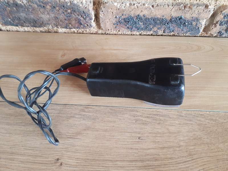 Tachometer analog in good condition