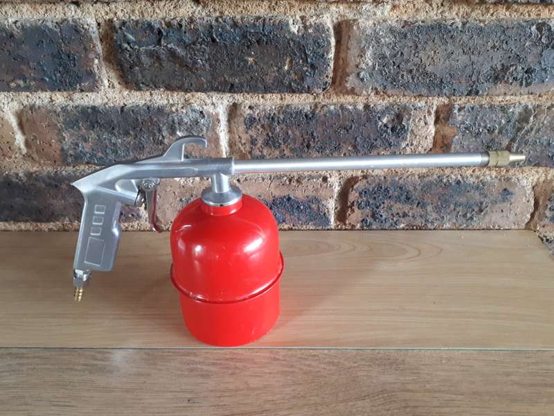 Spray gun parafin in exelent condition