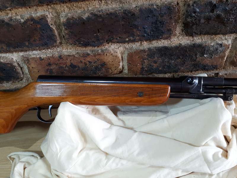 Air rifle vintage Relum Tornado  working condition