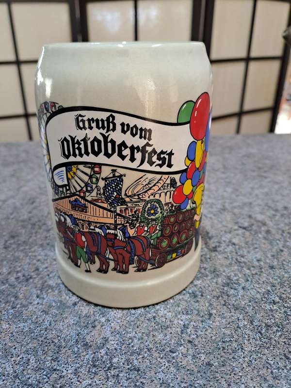 Vintage Bavarian Grub Vom Oktoberfest 0.5l beer mug stoneware in exslent condition