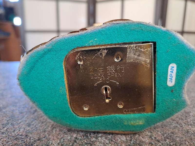 Vintage money box Hang seng bank 1960s made in Japan
