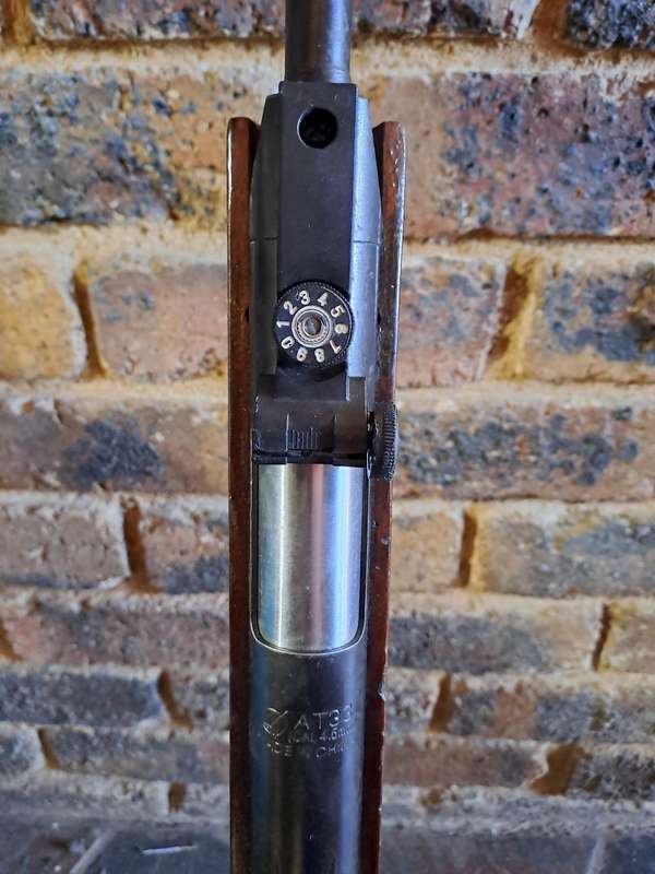 Vintage Air rifle AT33 branded unique Underliever
