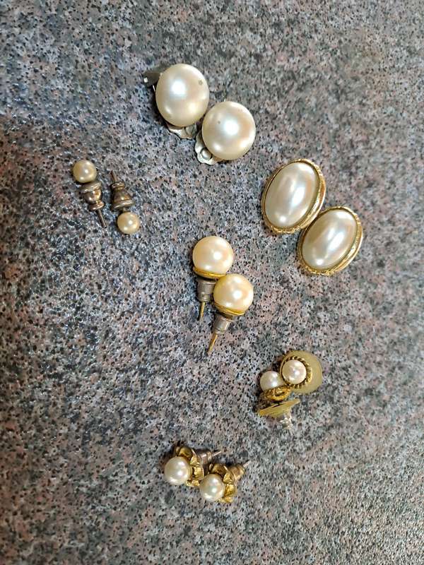 Vintage Phox perl earrings bundled clearing