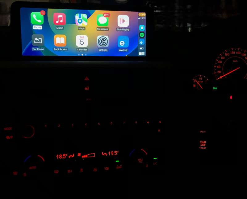 10.25" Touchscreen Wireless CarPlay & Android Auto BMW 3 & 4 Series