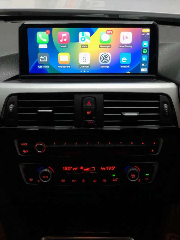 10.25" Touchscreen Wireless CarPlay & Android Auto BMW 3 & 4 Series