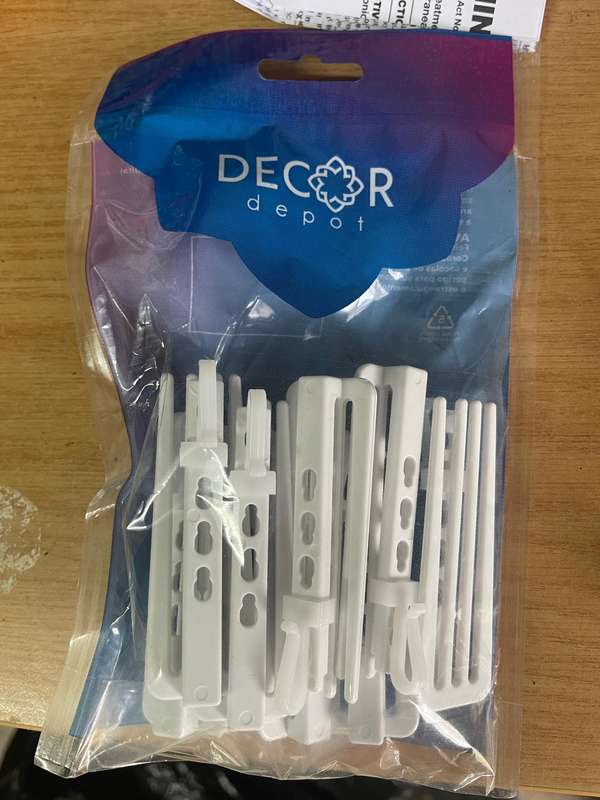 Adjustable Curtain Hooks