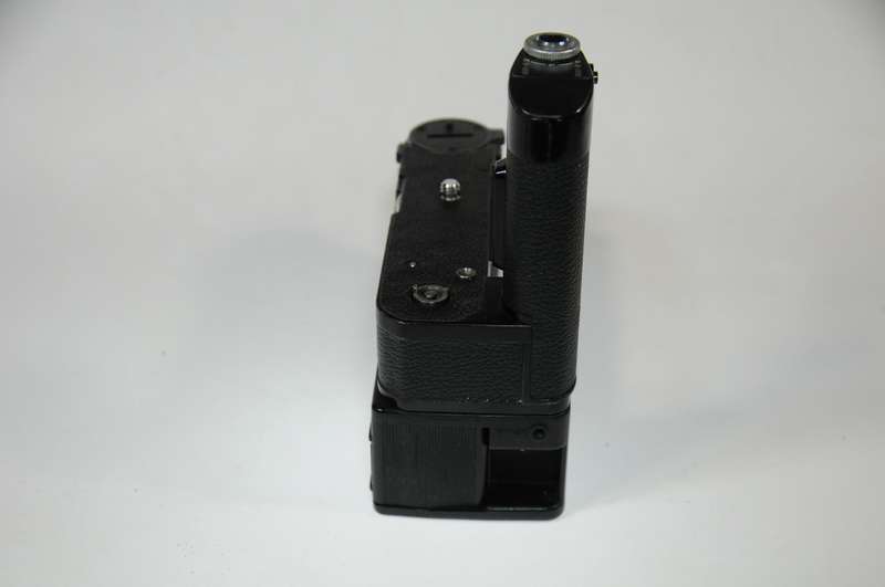 Nikon MD-2 motor drive with battery pack MB-1 for Nikon F2 film camera