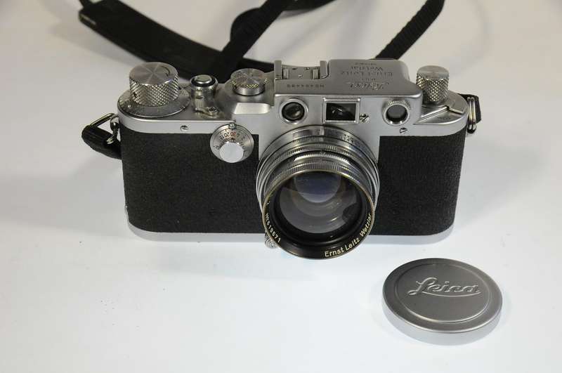 Leica IIIC with 5cm SUMMITAR f2 lens