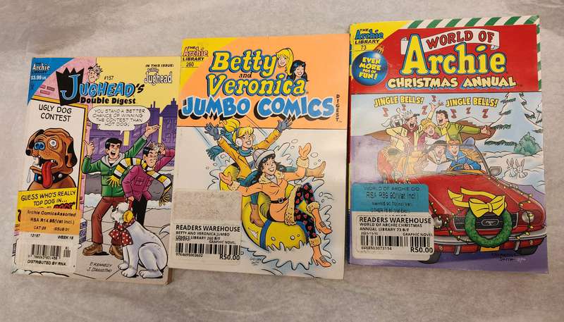 ARCHIE DIGESTs -"DOUBLE digests" "Christmas" "JUMBO" LOT of 3- fabulous LOT bargain VINTAGE COMICS-