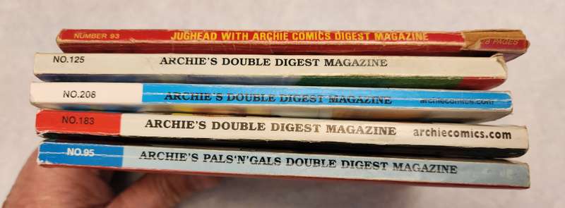 ARCHIE DIGESTs -"Pals & Gals" "Jughead" DOUBLE digests LOT of 5 -Bargain VINTAGE COMICS-