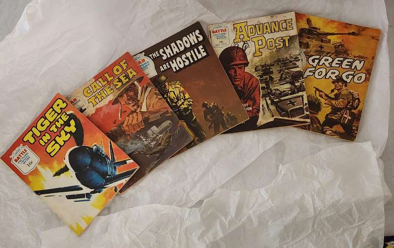 Vintage Picture Library Comics-Selection of 5 SCARCE "WAR Picture Library" WAR comics-Superb 5/4