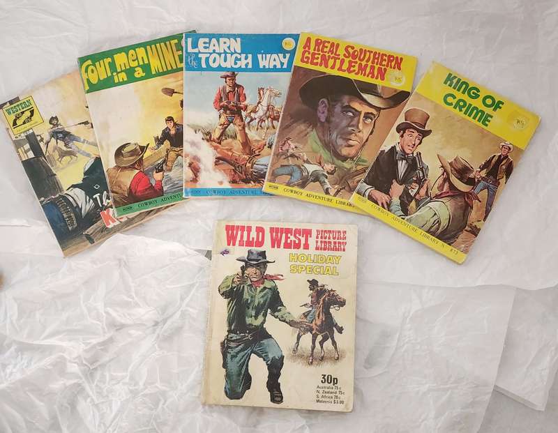Vintage Picture Library Comics-Collection of 5 different WESTERN plus Holiday special-SCARCE iss