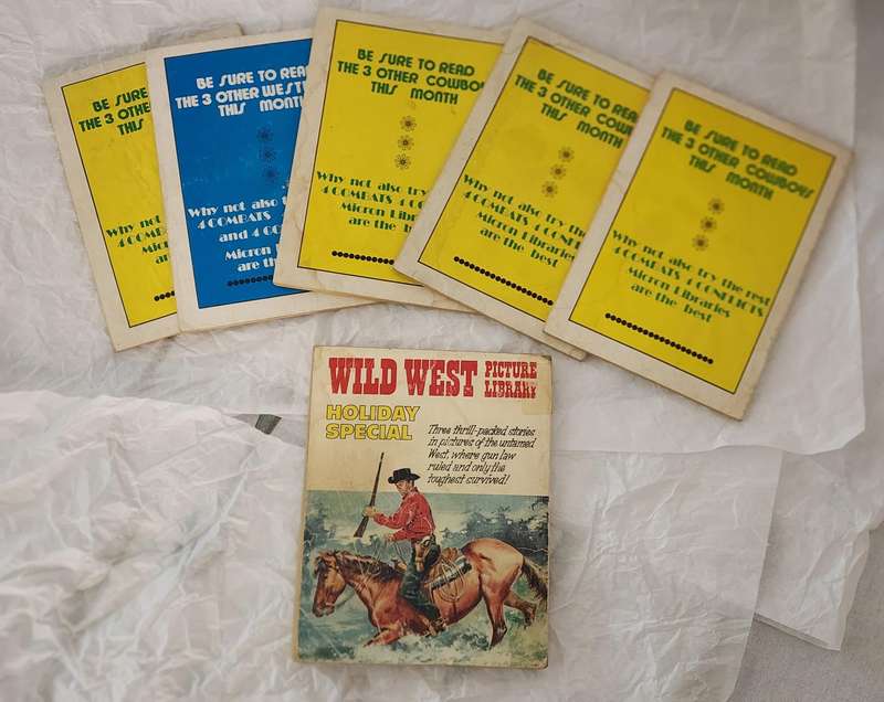 Vintage Picture Library Comics-Collection of 5 different WESTERN plus Holiday special-SCARCE iss