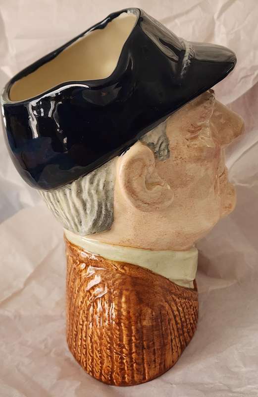 Royal Doulton LARGE Character Jug, "the GOLFER", D6632-magnificent with Golf Bag handle