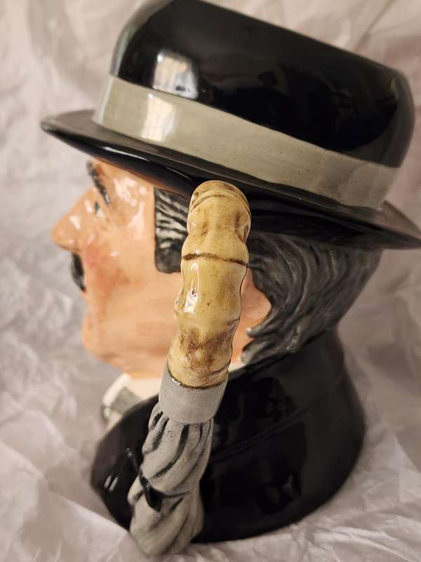 Royal Doulton LARGE Character Jug, "CITY GENT", D6815-magnificent Gorgeous umbrella handle