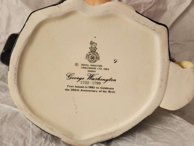Royal Doulton "GEORGE WASHINGTON" LARGE Character Jug D6669-superb, giant sized, Scarce backstamp!