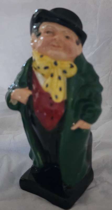 Royal Doulton Dickens ware Series X 2-"Oliver Twist" "Tony Weller"  Scarce figures, AMAZING pair !
