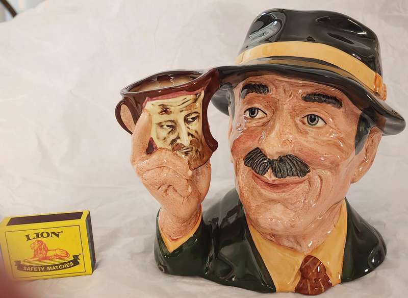 Royal Doulton LARGE Character Jug, RARE  "The COLLECTOR", D6796-majestic LIMITED 2,372/ 5,000 SUPERB
