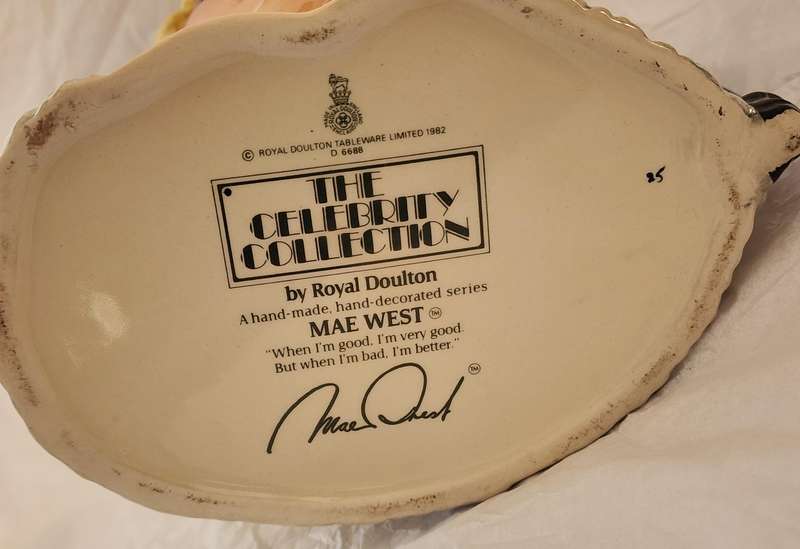 Royal Doulton LARGE Character Jug, " Mae WEST", D6688 - magnificent jug! HUGE size celebrity jug!