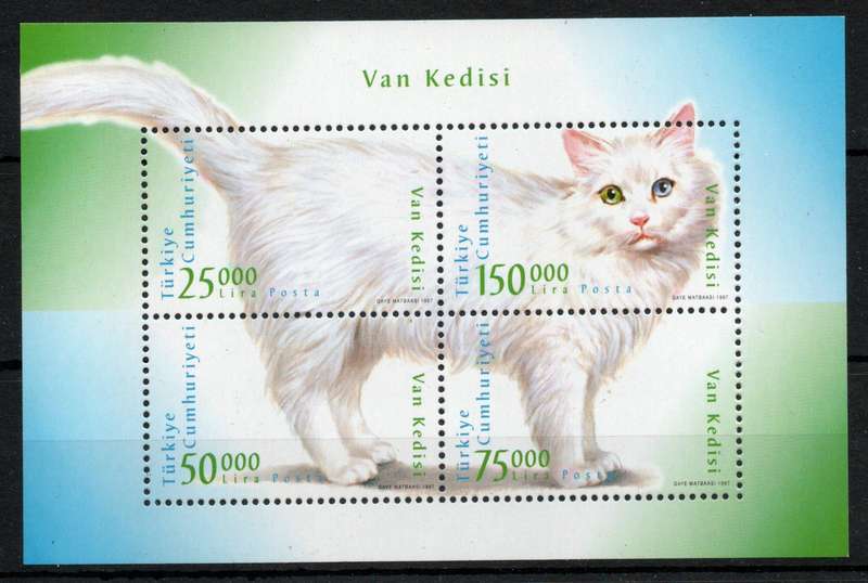 Turkey 1997 Cats Mini Sheet unmounted mint. SG MS3306. Cat £7,50 (2013)