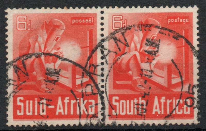 SOUTH AFRICA 1941-42 LARGE WAR 6d PAIR VFU. SACC 92. CAT R170.