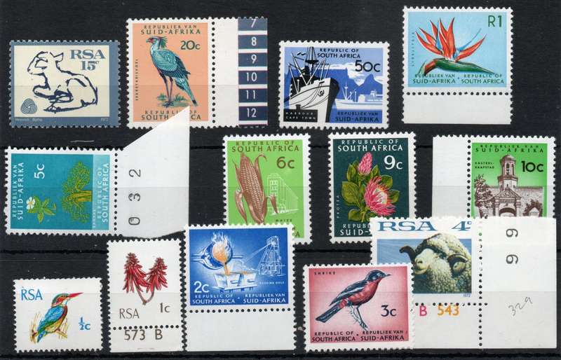 South Africa 1972-74 Definitive set of 13 umm. SACC 325-337. Cat R552 (2025)
