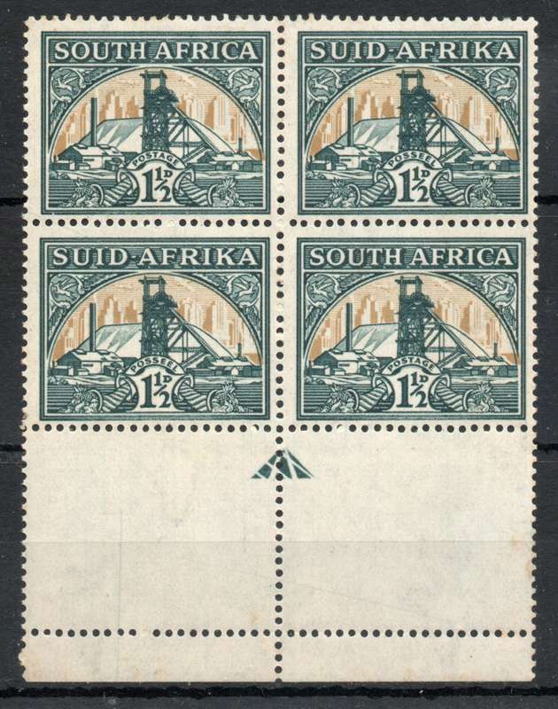 South Africa 1933-48 Definitive 1½d arrow block of 4 upright wmk umm. SACC 57. Cat R330 (2025)