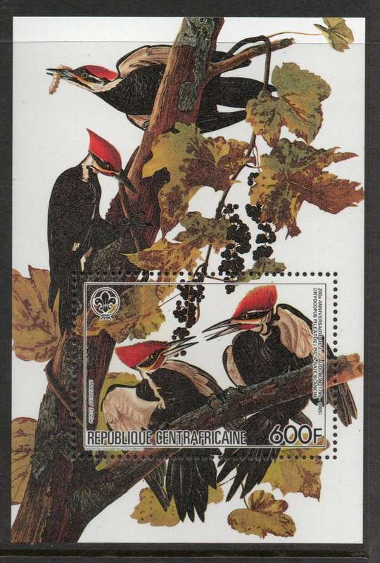 Central African Republic 1985 Bird mini sheet unmounted mint. SG MS 1105. Cat £6,25 (2013)