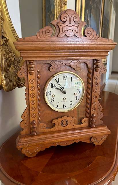 Mantel Clock