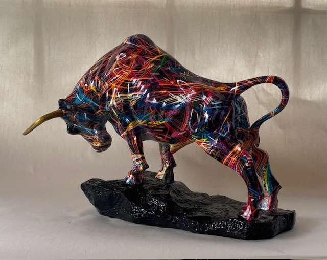 Elegant Acrylic Bull Statue