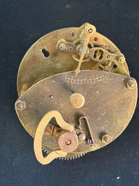 Wind-Up Mantel Clock Movement