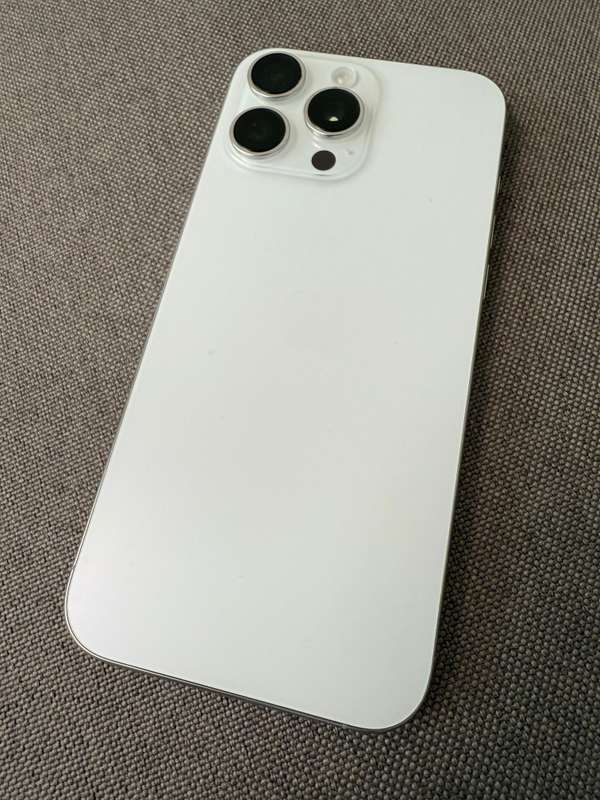 Apple iPhone 16 Pro Max  White, 256GB (Complete with Box & Accessories)