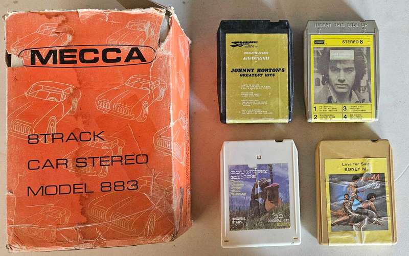 Mecca 8 track cassette player