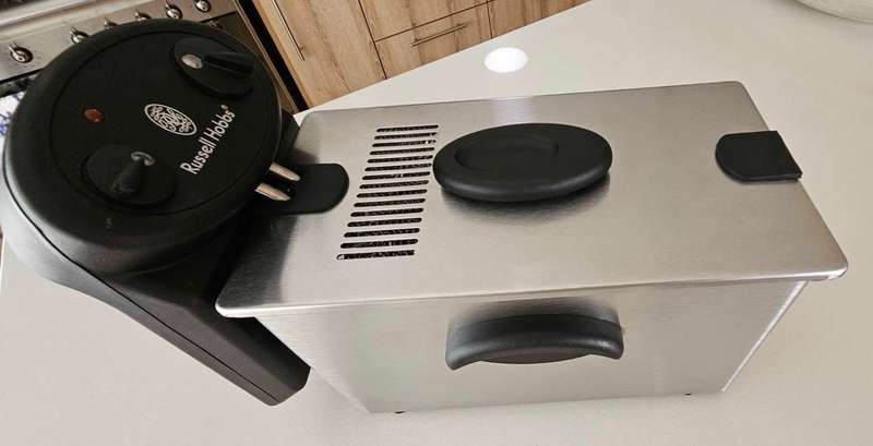 Russel Hobbs Deep Fryer