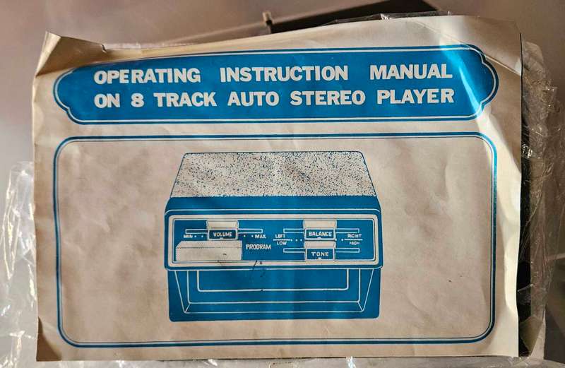 Mecca 8 track cassette player