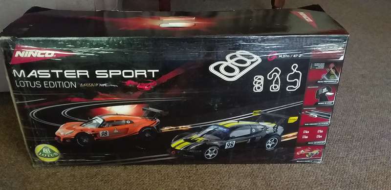 Ninco Master Sport Set - Lotus Ed. 14,37m w/Cars