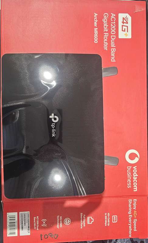 TP-Link Archer MR600 CAT6 4G LTE Router - Black | Vodacom locked