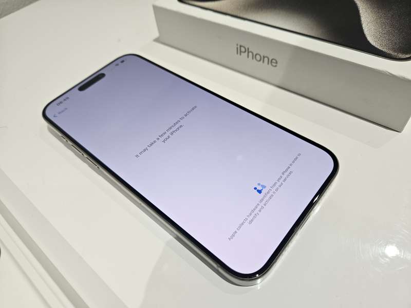 Apple iPhone 15 Pro Max 512GB - Natural Titanium