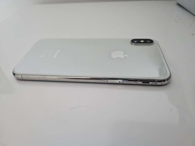 Apple iPhone XS 64GB silver