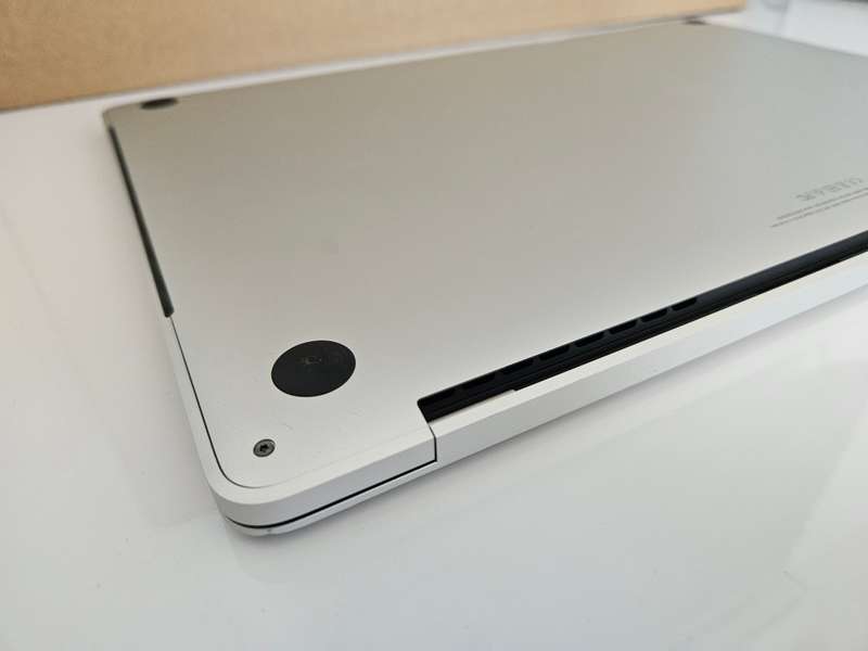 Macbook Pro 15 Touch Bar 2.2GHz Core i7 16GB 512GB 2019