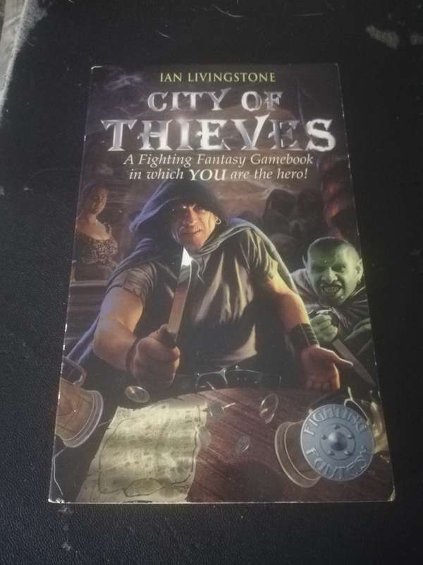 Book City of Thieves by Ian Livingstone
