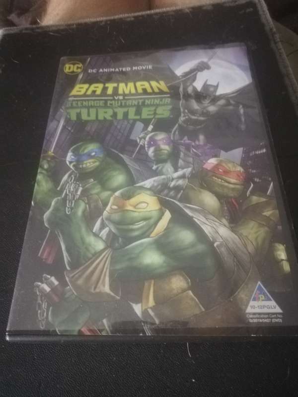 DVD Batman vs Teenage mutant ninja turtles