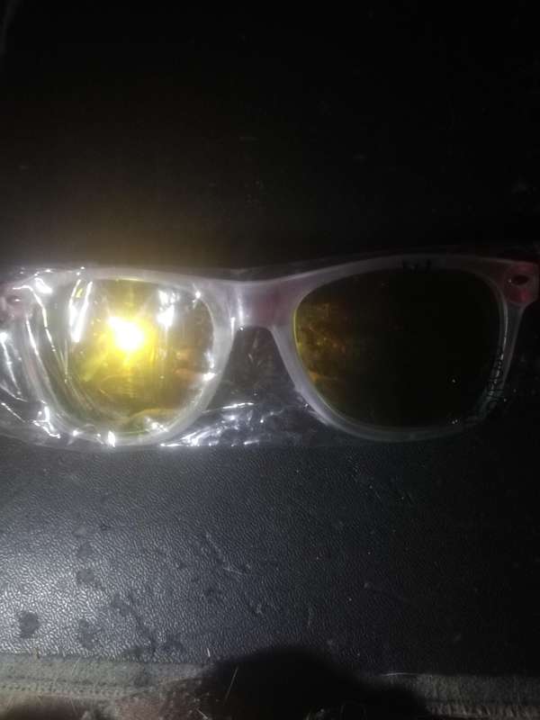 KWV SUNGLASSES