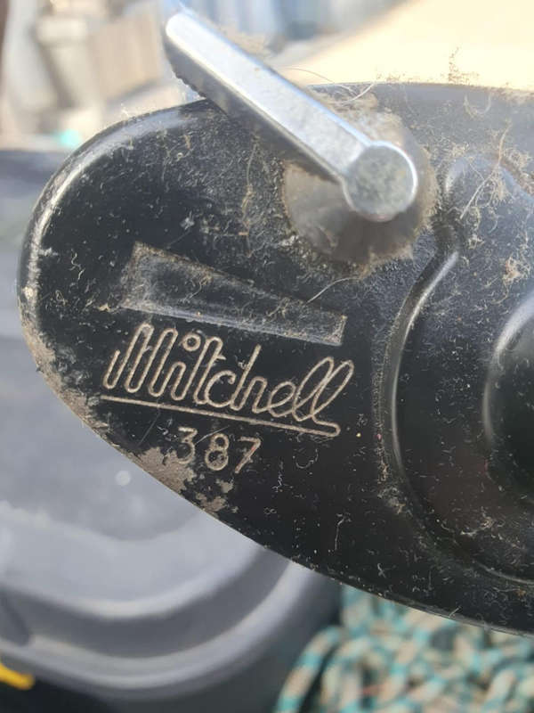 Michel 387 Fishing Reel