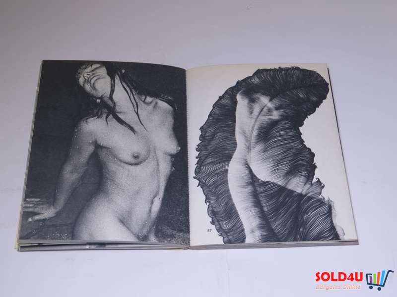 Foto - Digest International BOOK