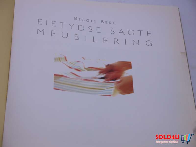 Eietydse Sagte Meubilering