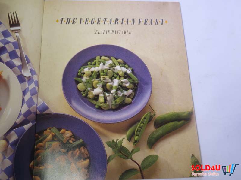 Vegetarian Feast - Elaine Bastable 100 tested recipes