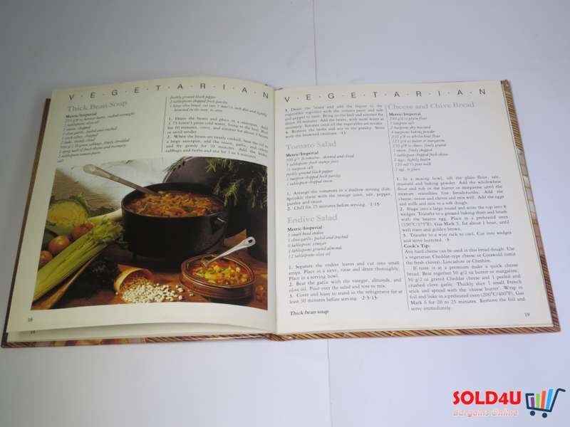 Vegetarian Meals by Anna James